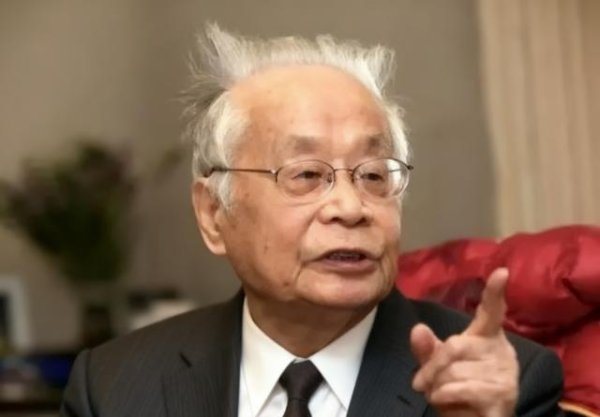 线上配资开户网 何祚庥：我对核聚变研究的质疑，就是向杨振宁先生这样的先贤学习